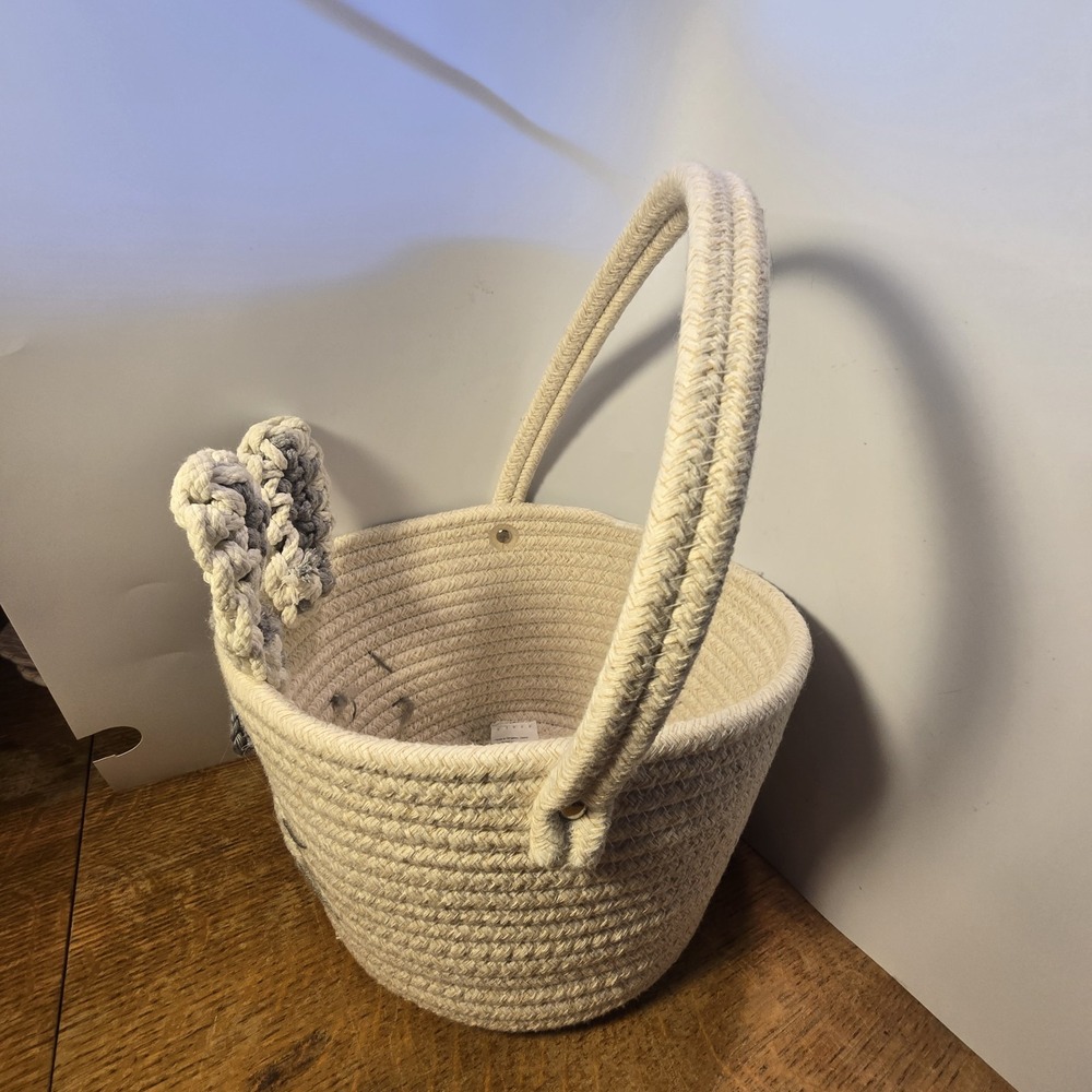Woven Braided Rope Easter Bunny Rabbit Basket 8" Diam 5.75" H - Picture 4 of 13